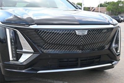 2024 Cadillac LYRIQ Luxury 1