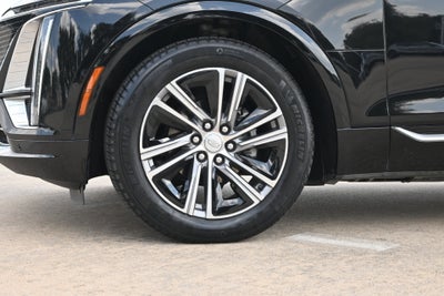 2024 Cadillac LYRIQ Luxury 1
