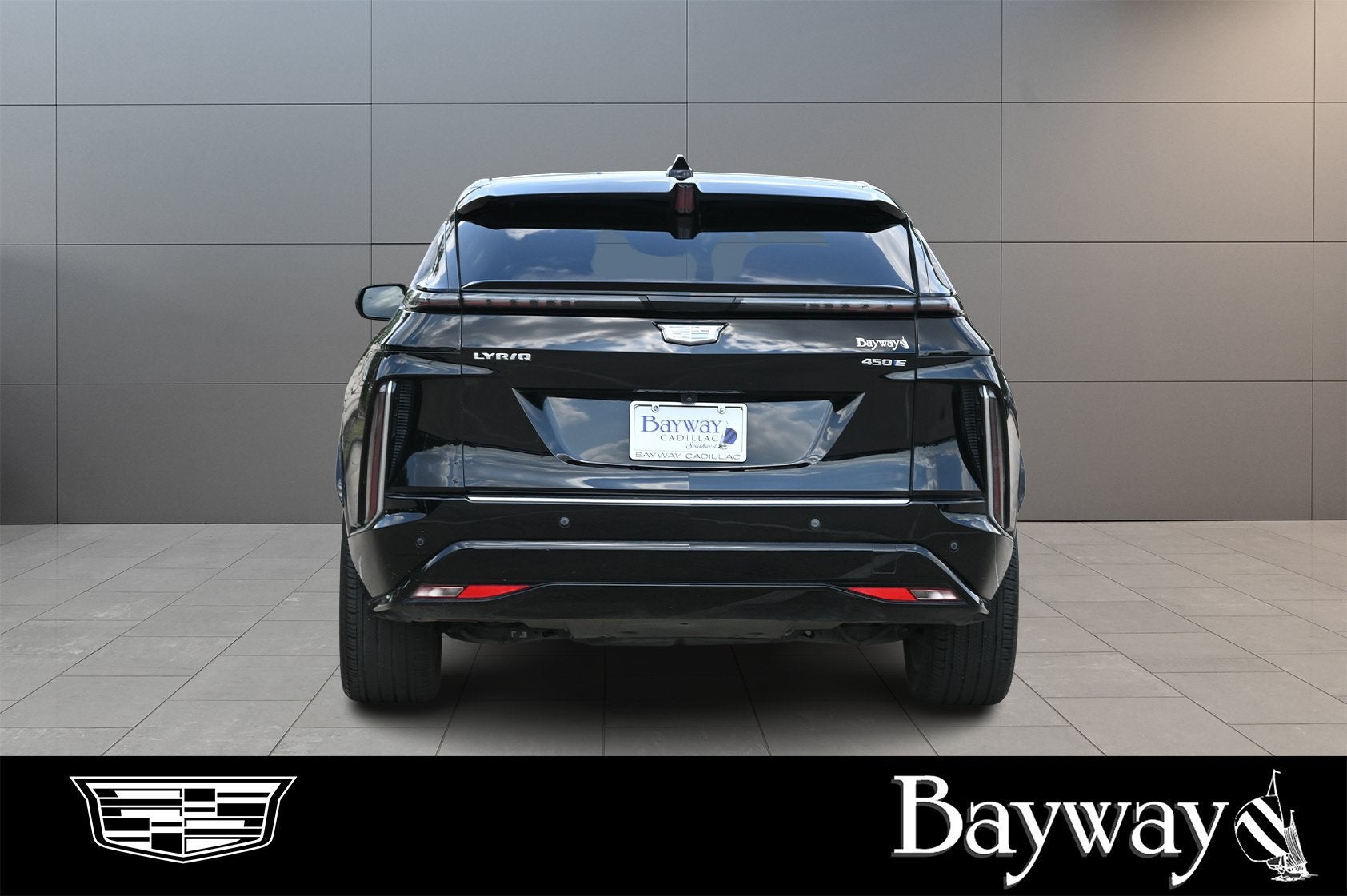 2024 Cadillac LYRIQ Luxury 1