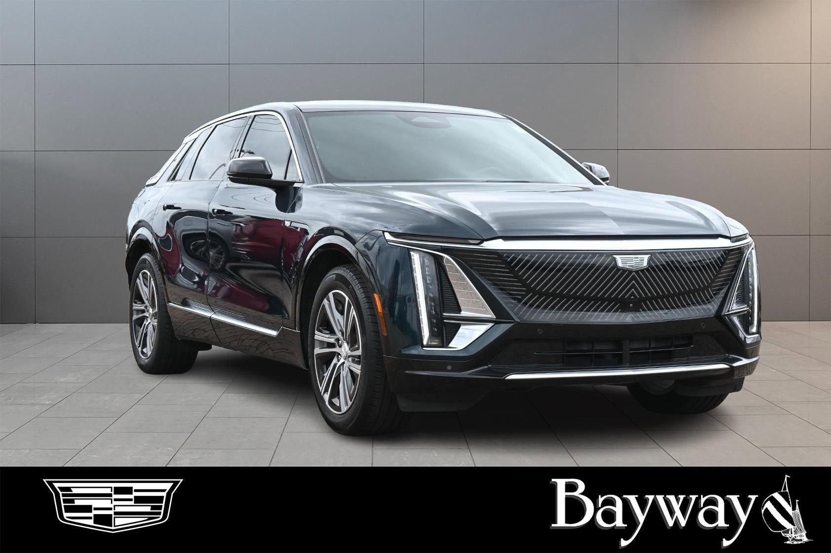 2024 Cadillac LYRIQ Luxury 1
