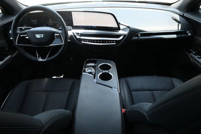 2024 Cadillac LYRIQ Luxury 1