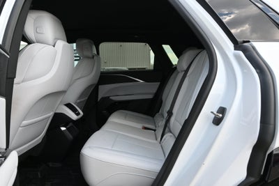 2024 Cadillac LYRIQ Luxury 1