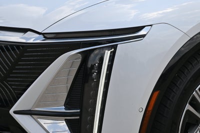 2024 Cadillac LYRIQ Luxury 1