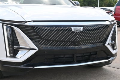 2024 Cadillac LYRIQ Luxury 1
