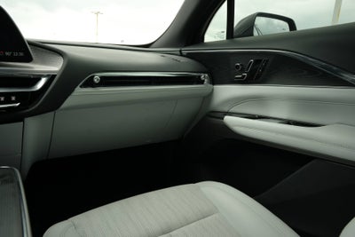 2024 Cadillac LYRIQ Luxury 1