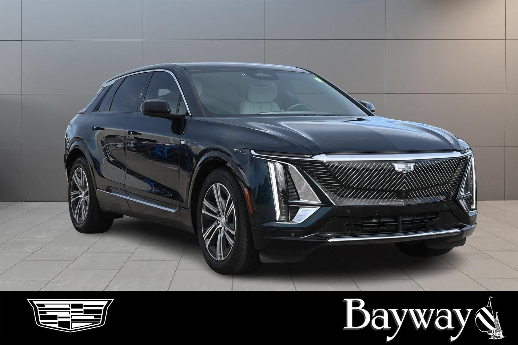 2024 Cadillac LYRIQ Luxury 1