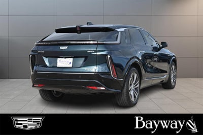 2024 Cadillac LYRIQ Luxury 1