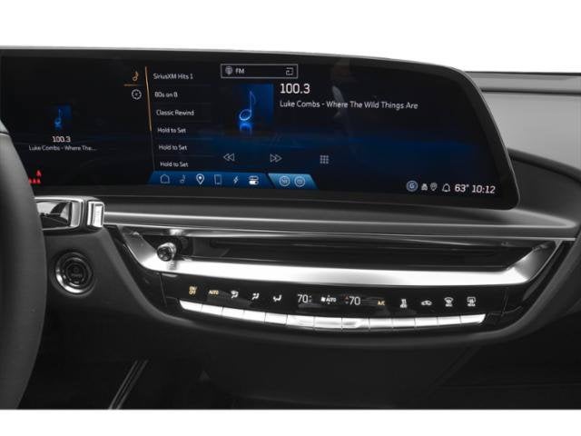 2025 Cadillac LYRIQ Luxury 2