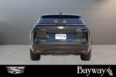 2024 Cadillac LYRIQ Luxury 2