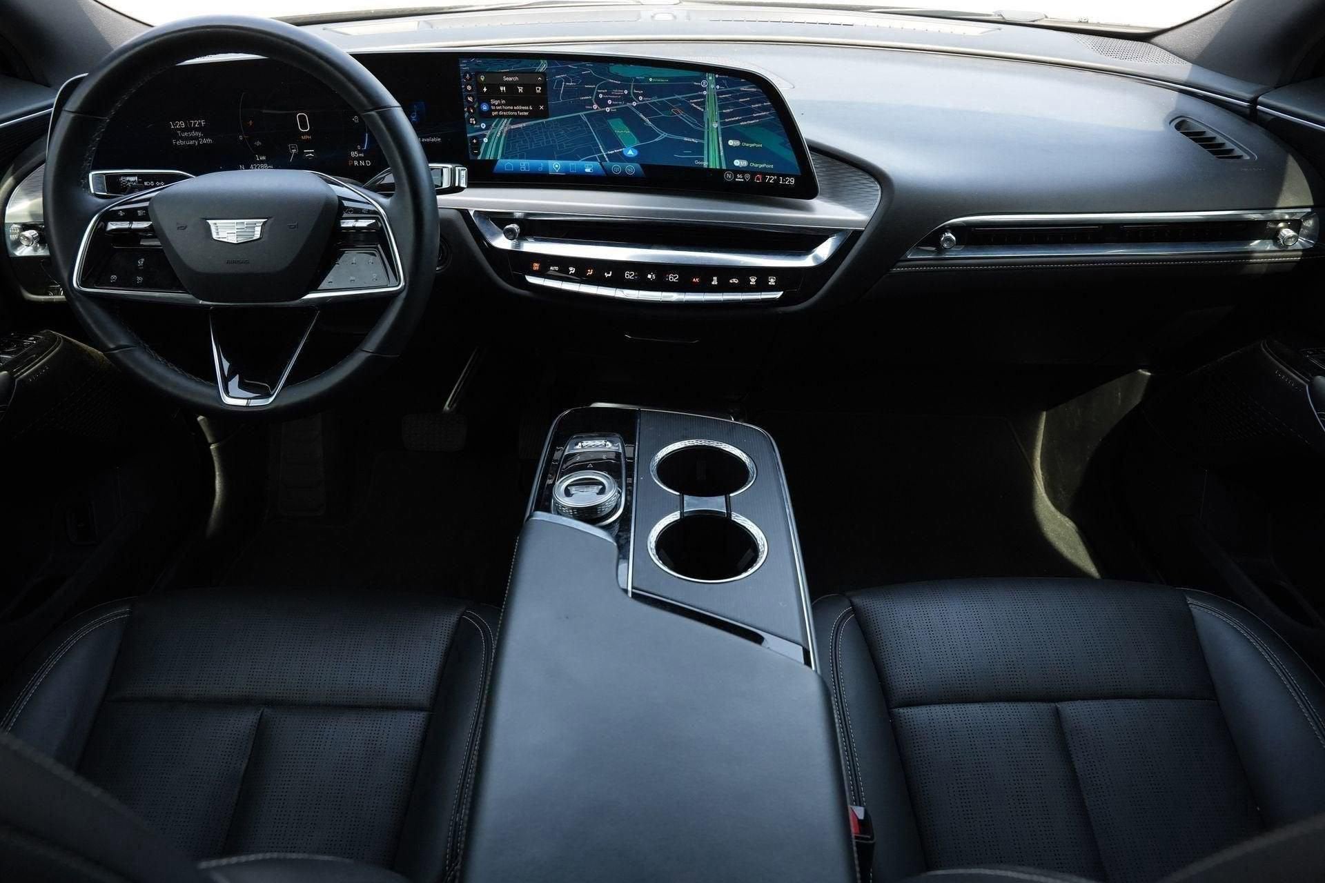 2024 Cadillac LYRIQ Sport 1