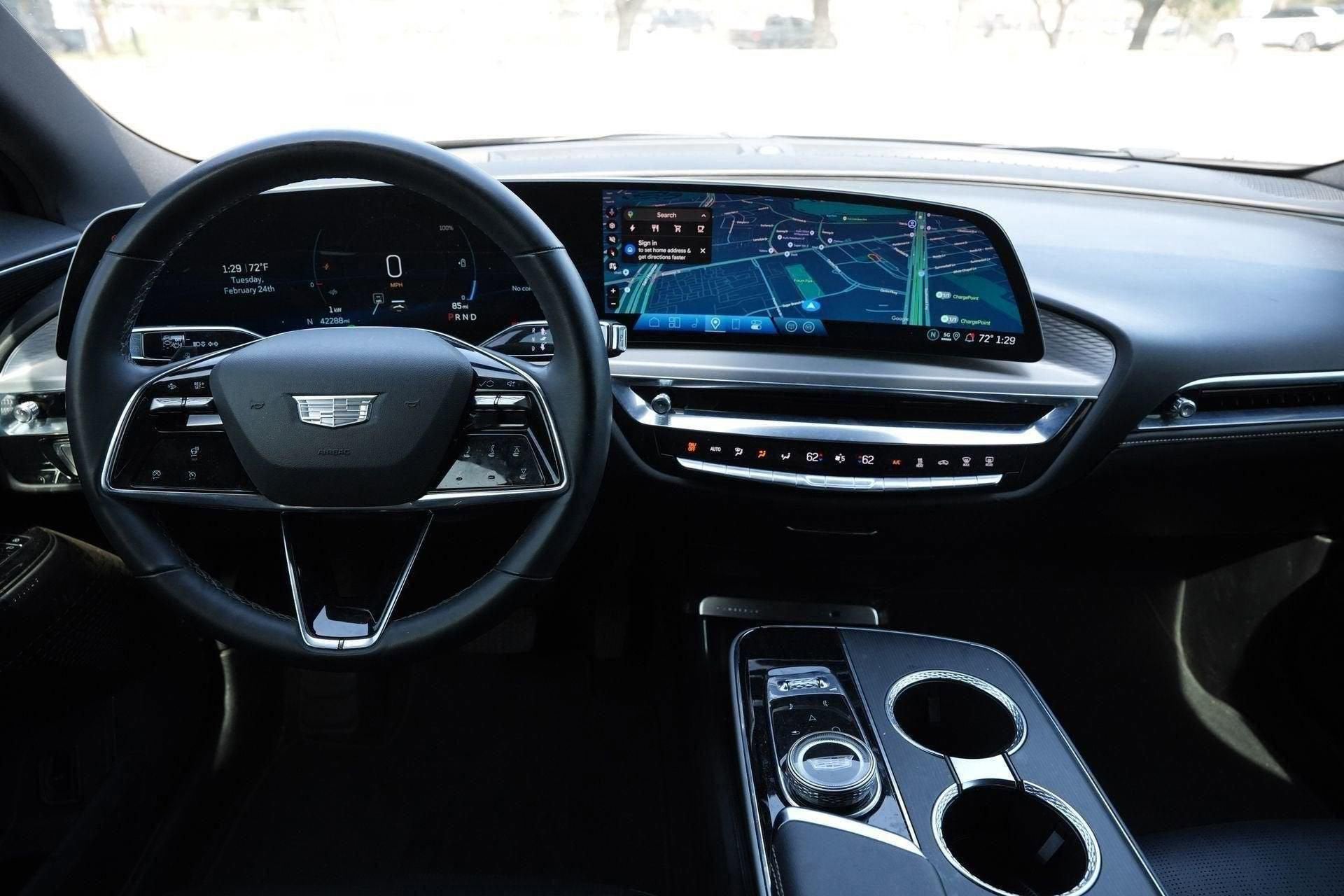 2024 Cadillac LYRIQ Sport 1