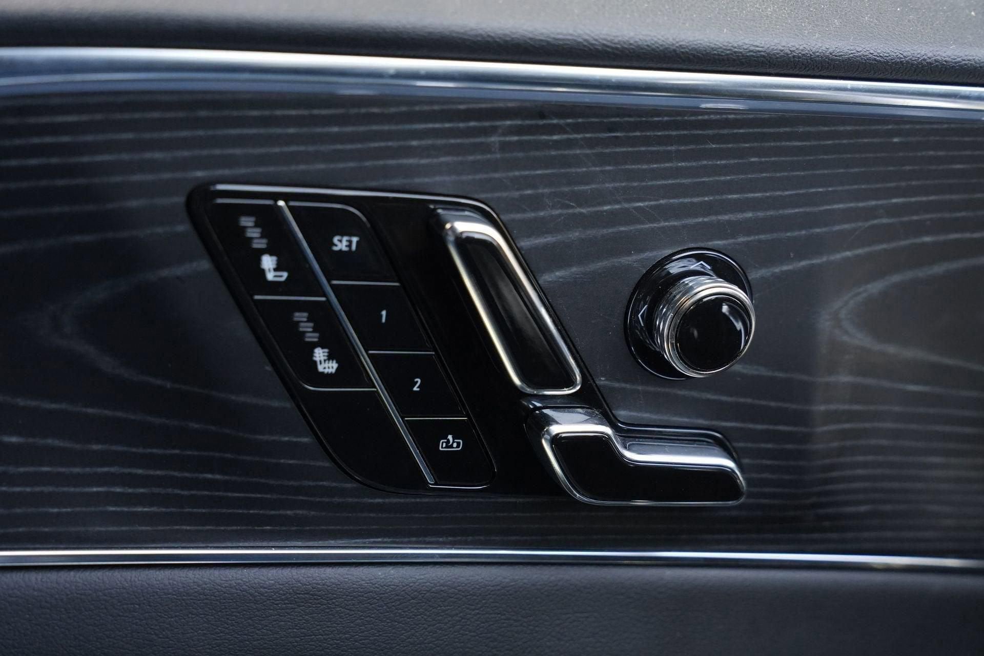 2024 Cadillac LYRIQ Sport 1