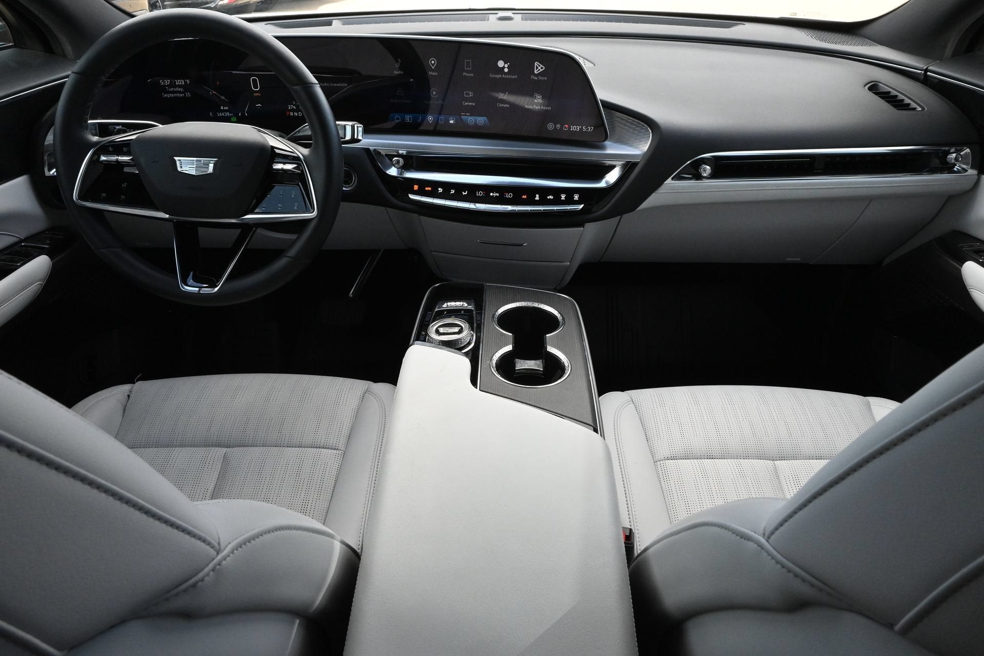 2024 Cadillac LYRIQ Sport 1