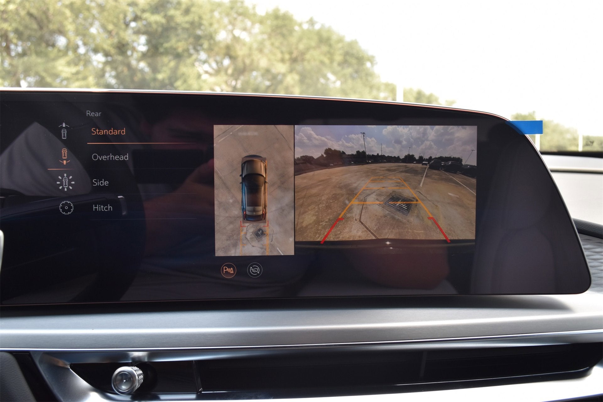 2025 Cadillac LYRIQ Sport 1