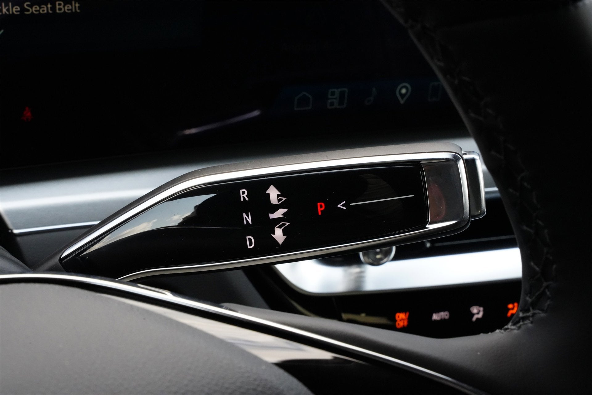 2025 Cadillac LYRIQ Sport 1