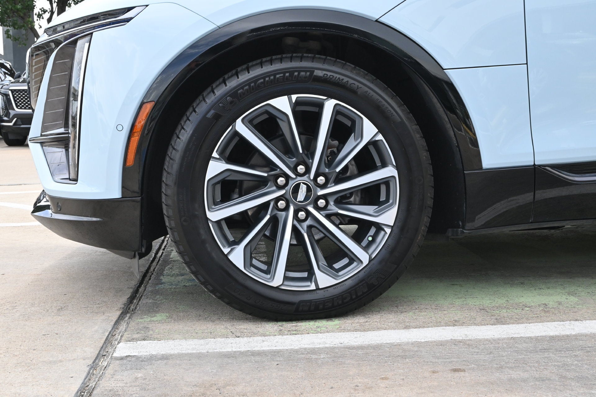 2024 Cadillac LYRIQ Sport 2