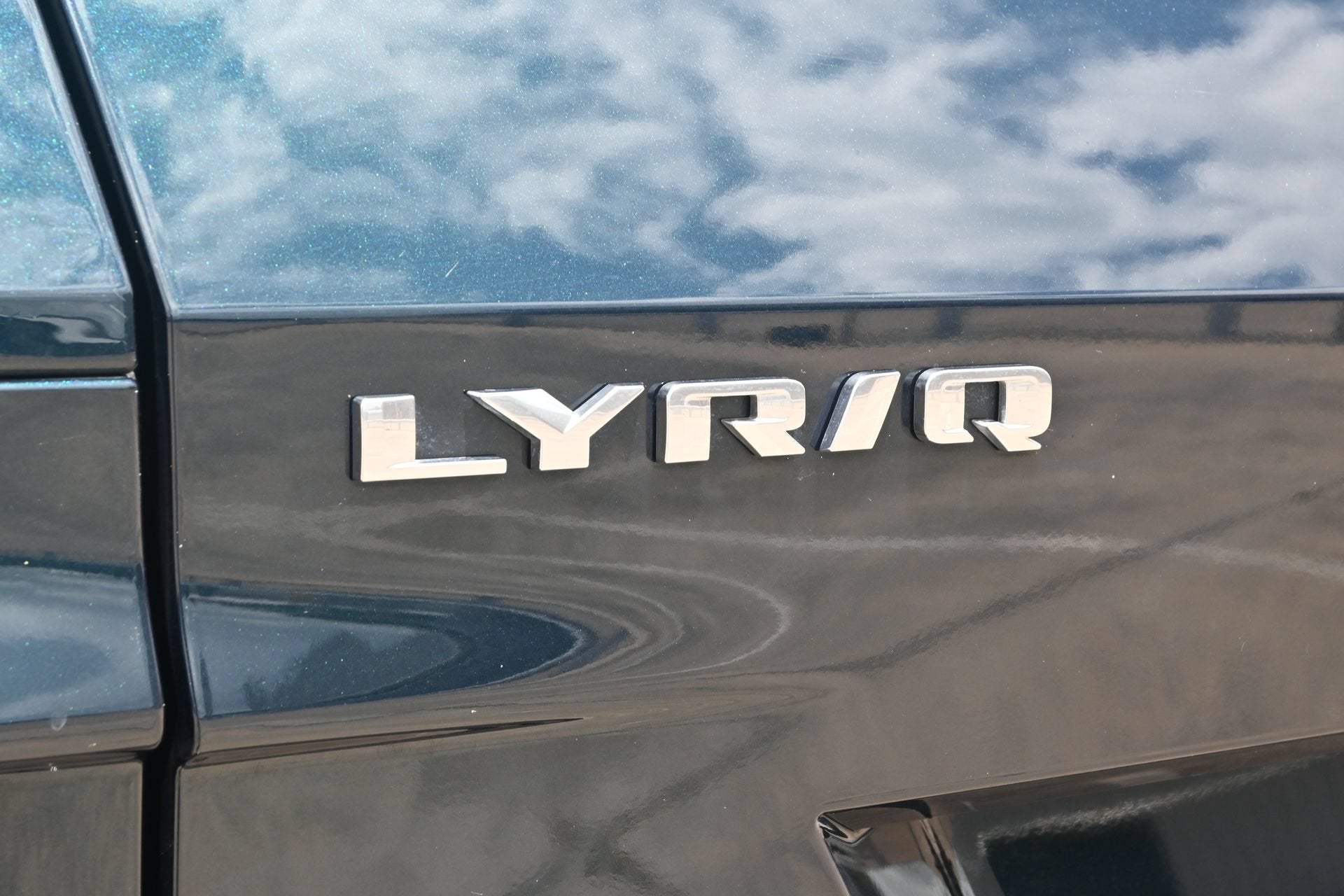 2024 Cadillac LYRIQ Sport 2