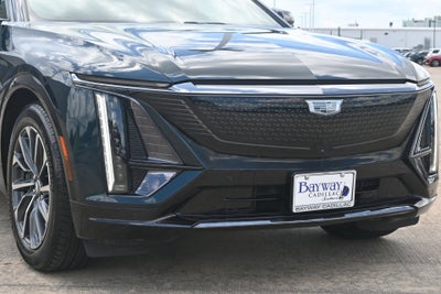 2024 Cadillac LYRIQ Sport 2