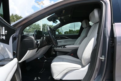 2024 Cadillac LYRIQ Sport 3