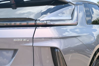 2024 Cadillac LYRIQ Sport 3