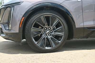 2024 Cadillac LYRIQ Sport 3