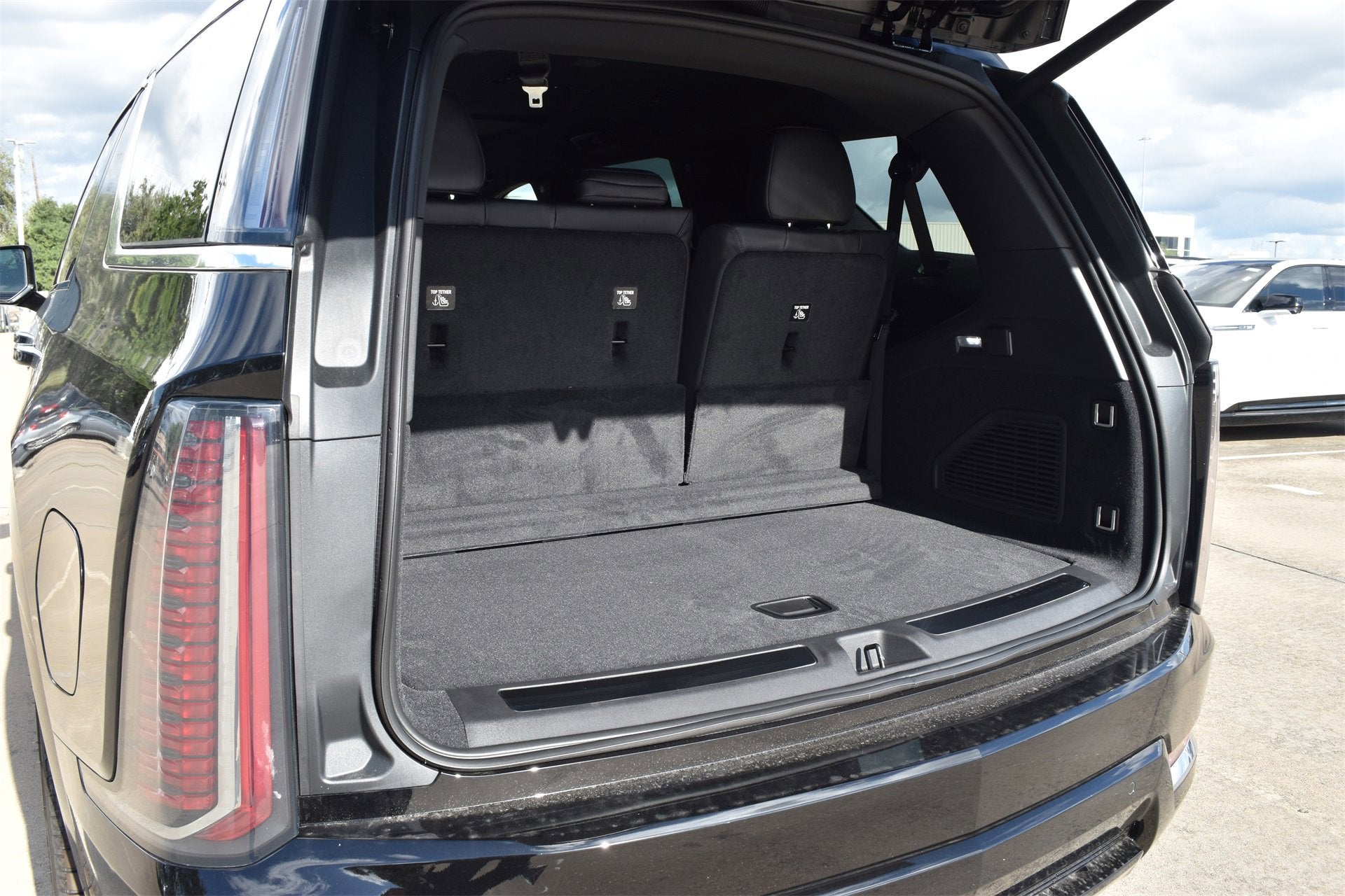 2026 Cadillac ESCALADE IQL Luxury