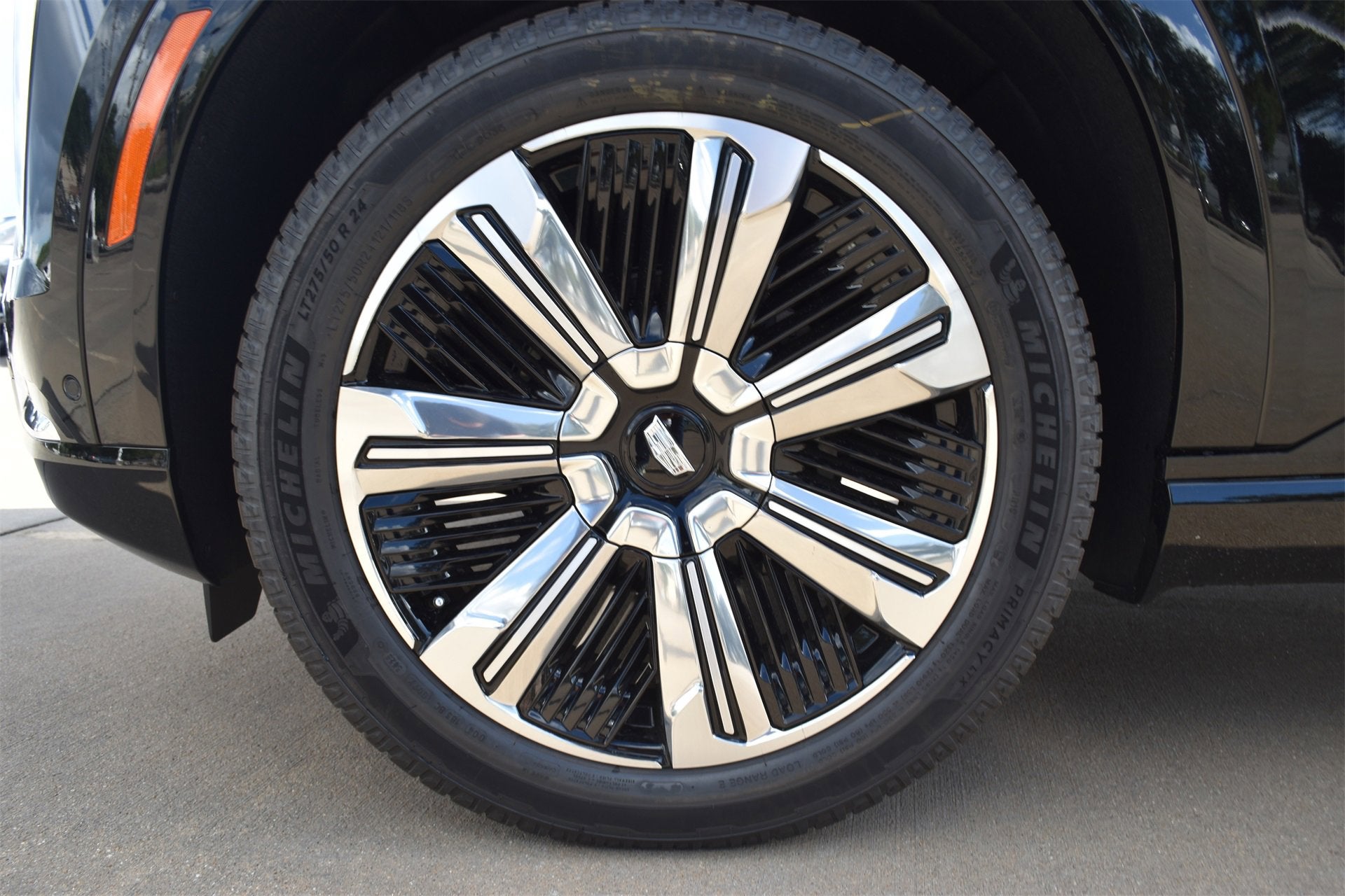 2026 Cadillac ESCALADE IQL Luxury