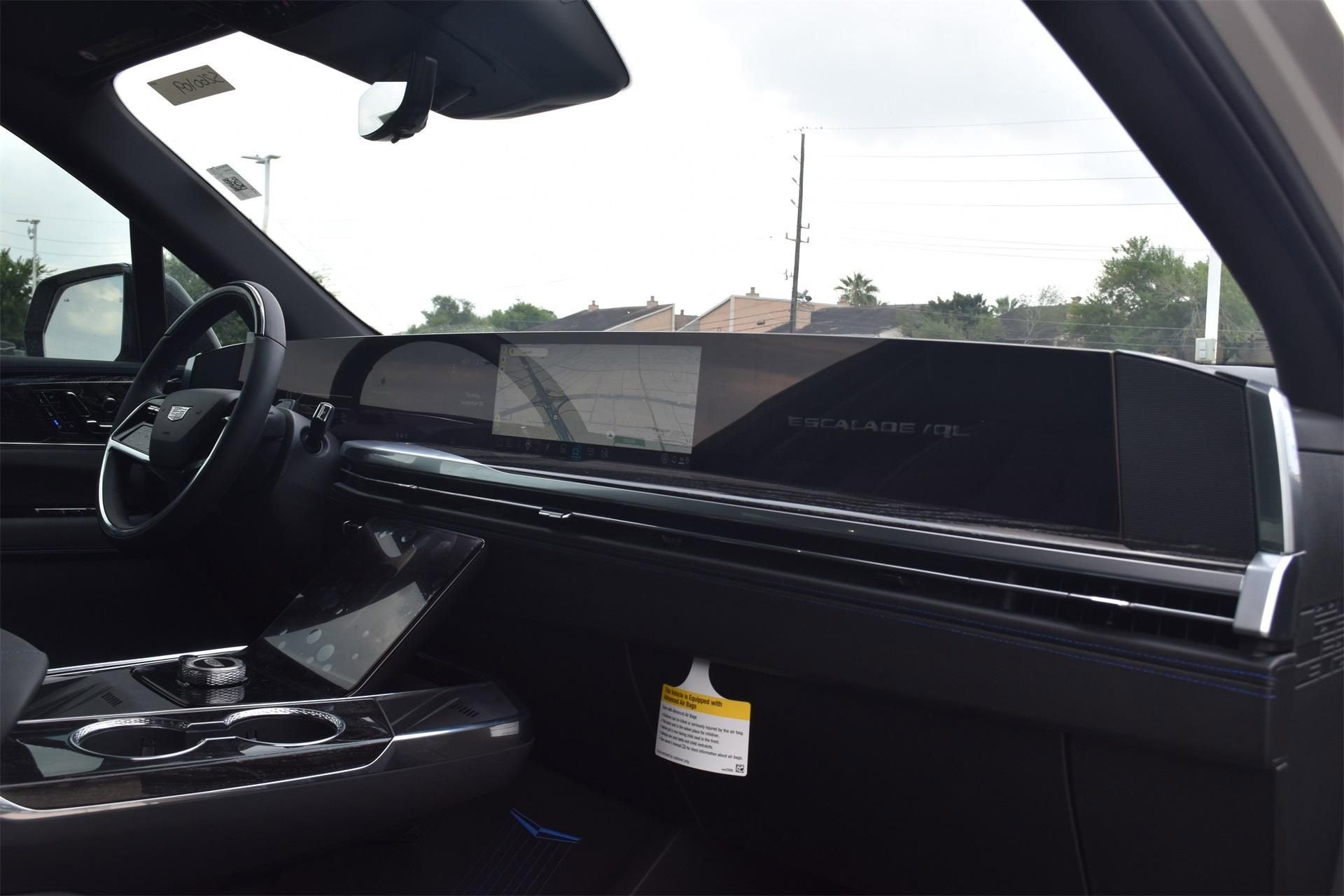 2026 Cadillac ESCALADE IQL Sport