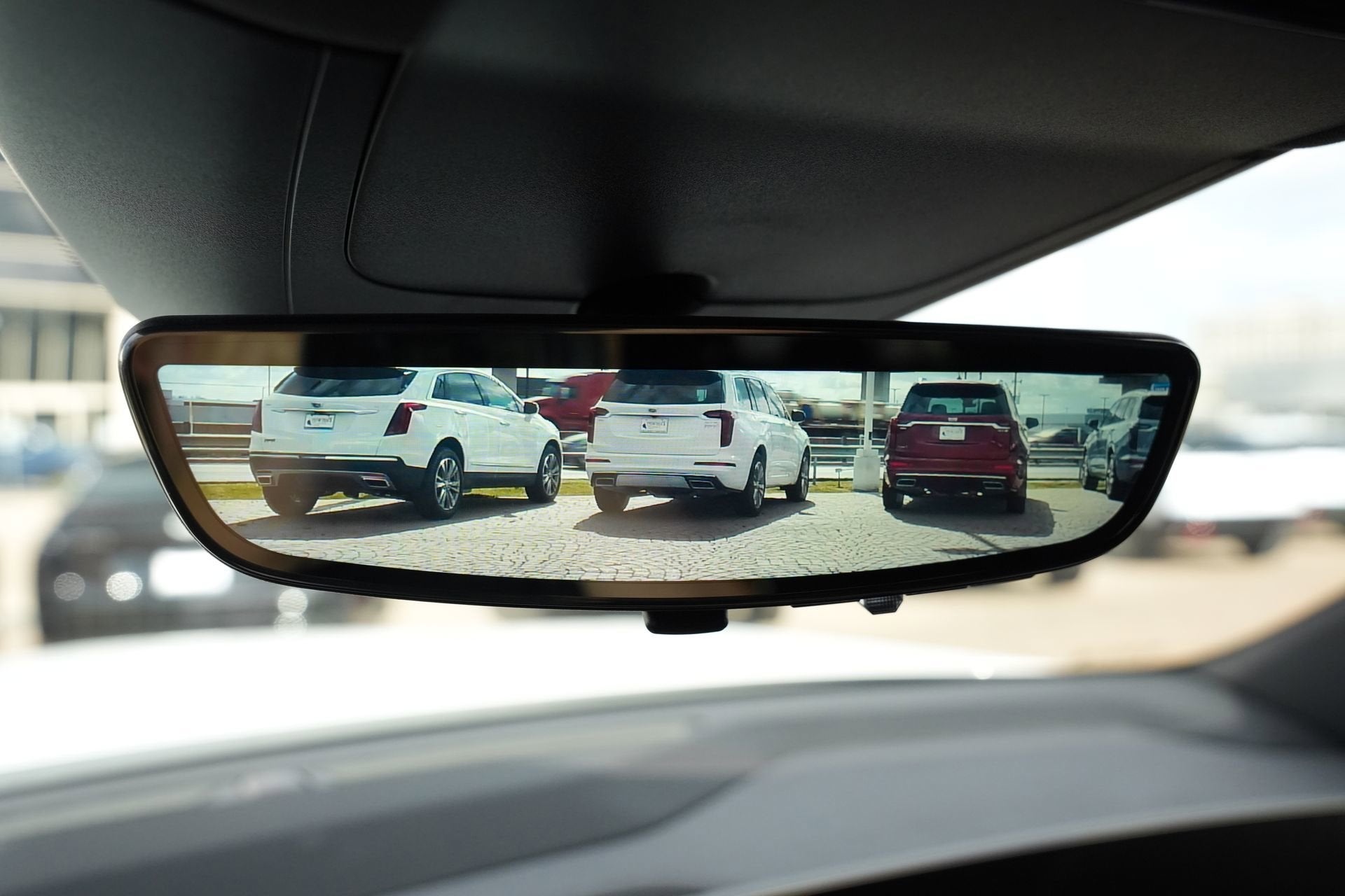 2026 Cadillac ESCALADE IQL Sport