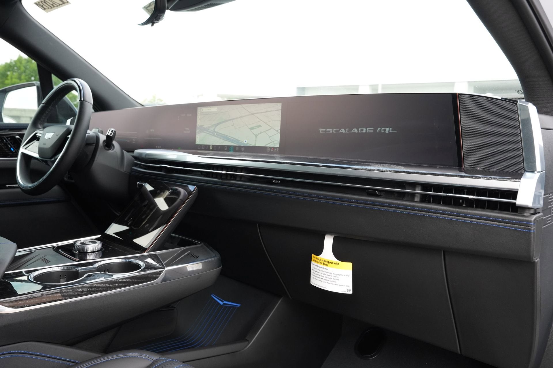 2026 Cadillac ESCALADE IQL Sport
