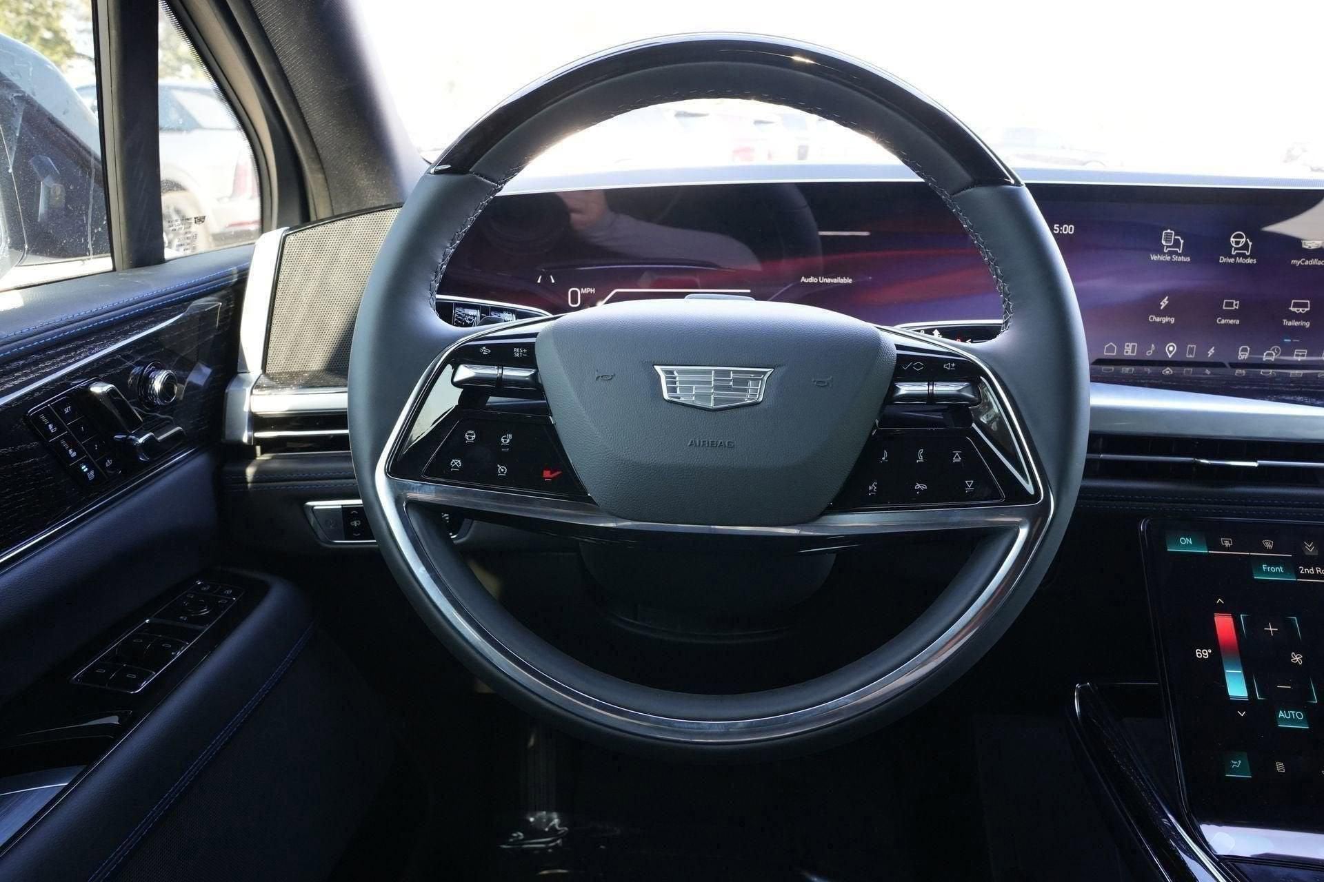 2026 Cadillac ESCALADE IQL Sport