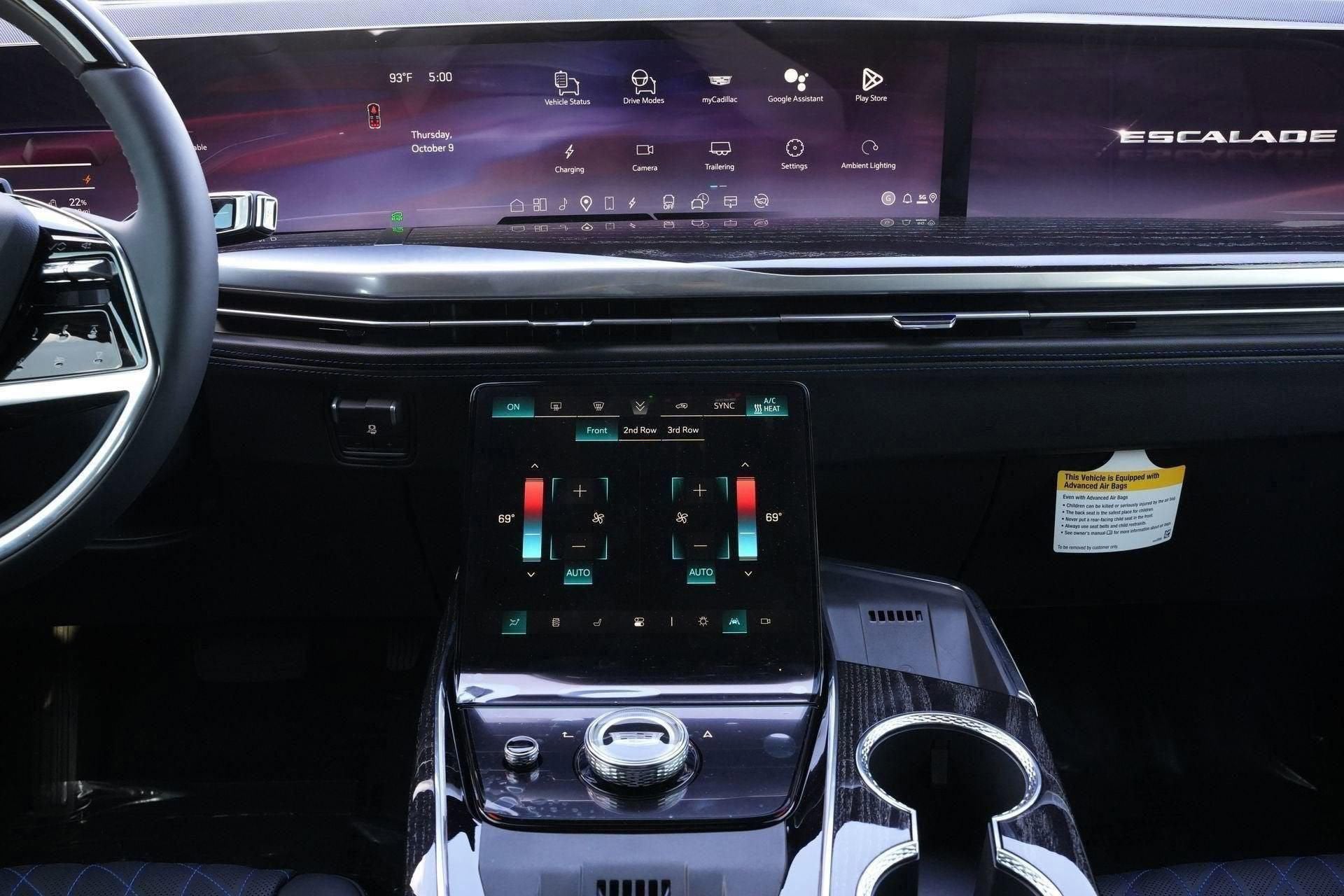 2026 Cadillac ESCALADE IQL Sport