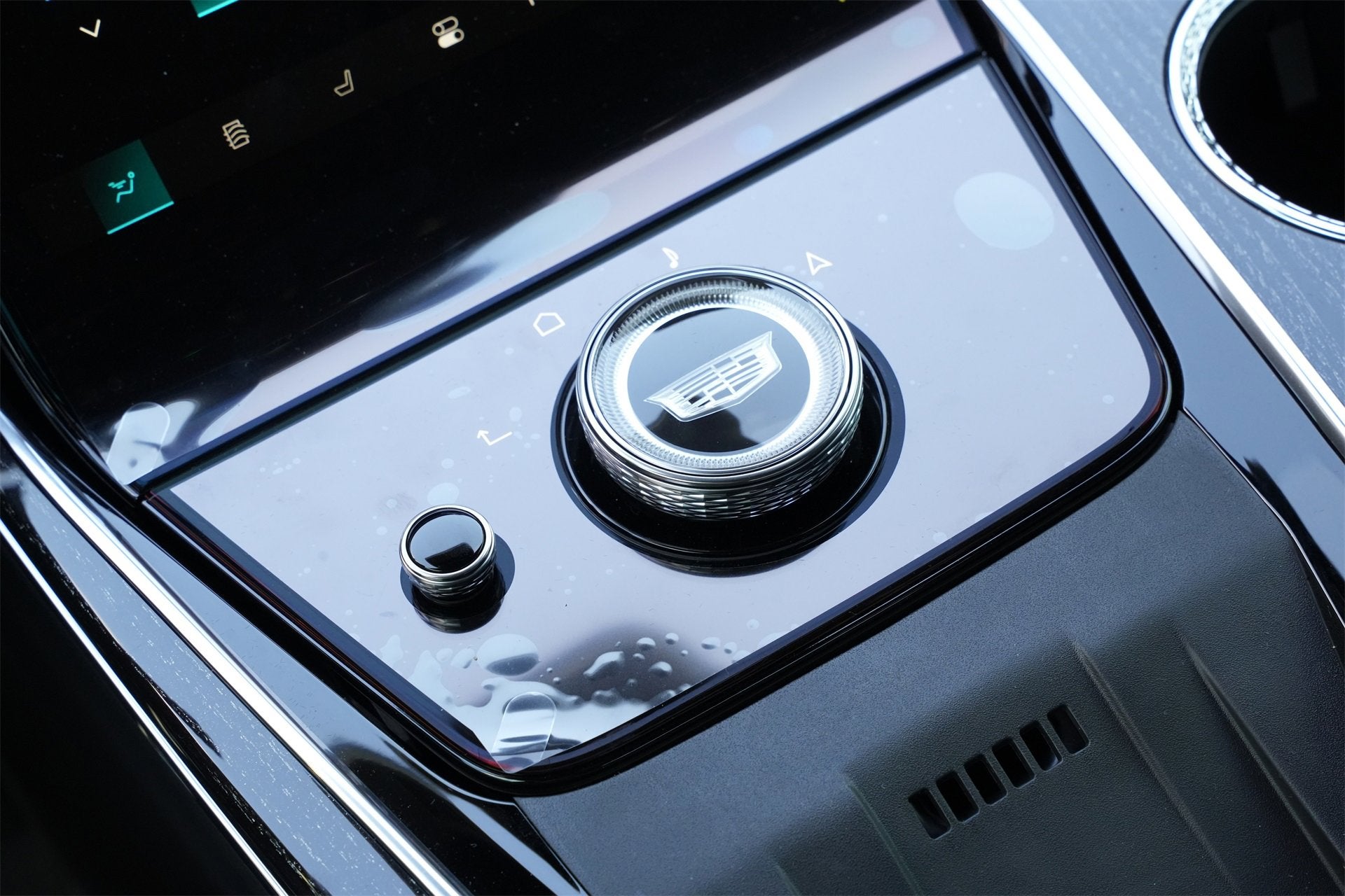 2026 Cadillac ESCALADE IQL Sport