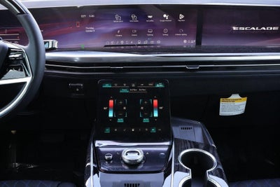 2026 Cadillac ESCALADE IQL Sport
