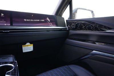 2026 Cadillac ESCALADE IQL Sport