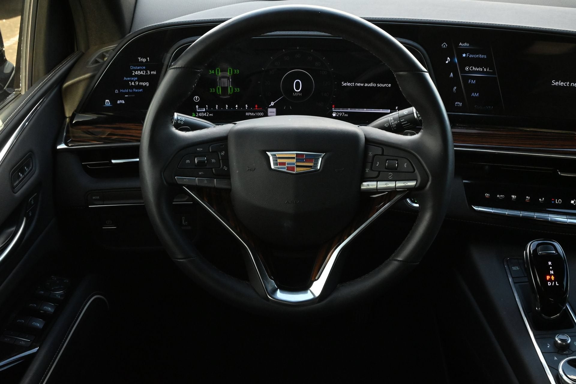 2024 Cadillac Escalade Luxury