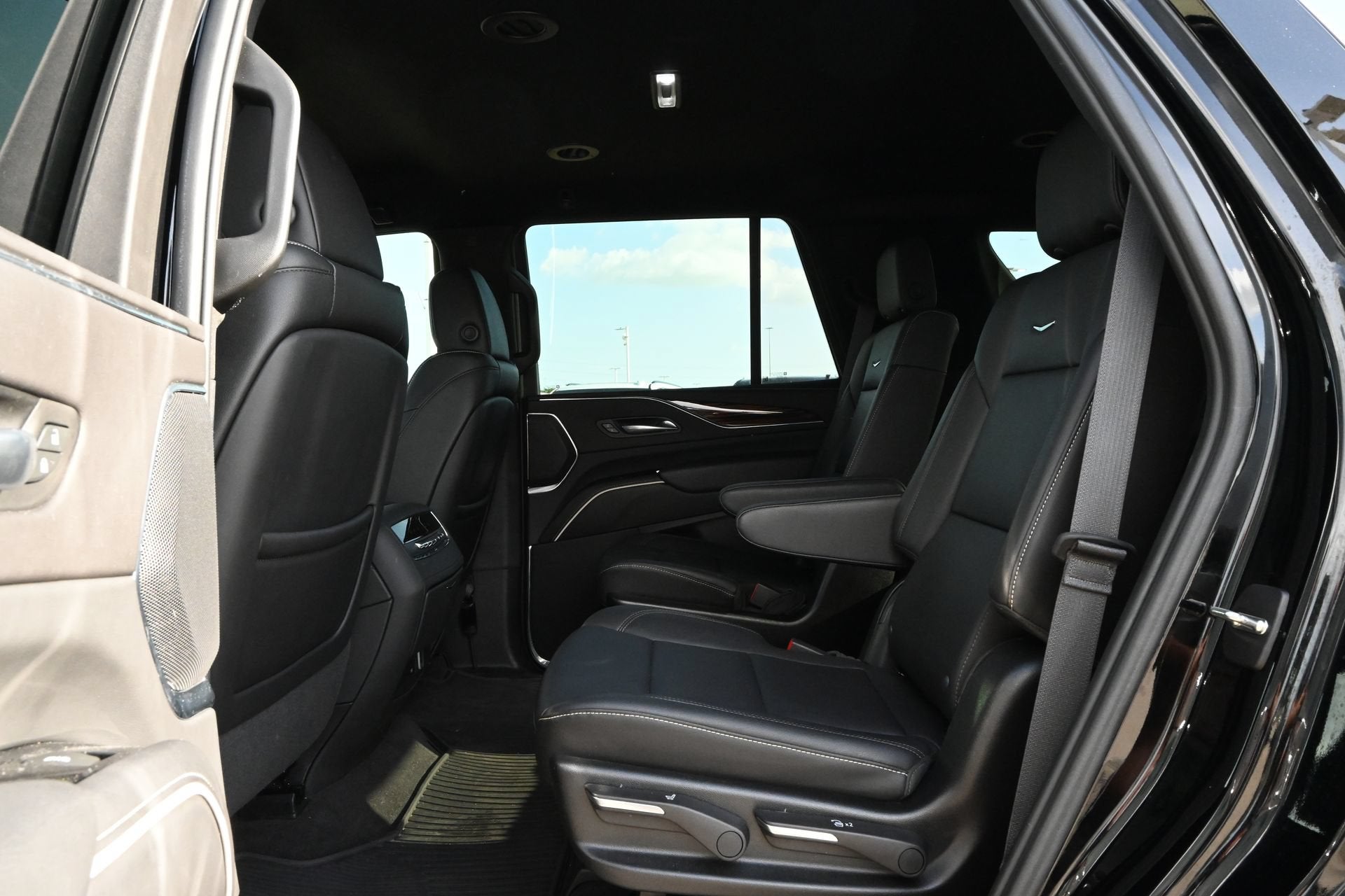 2024 Cadillac Escalade Luxury