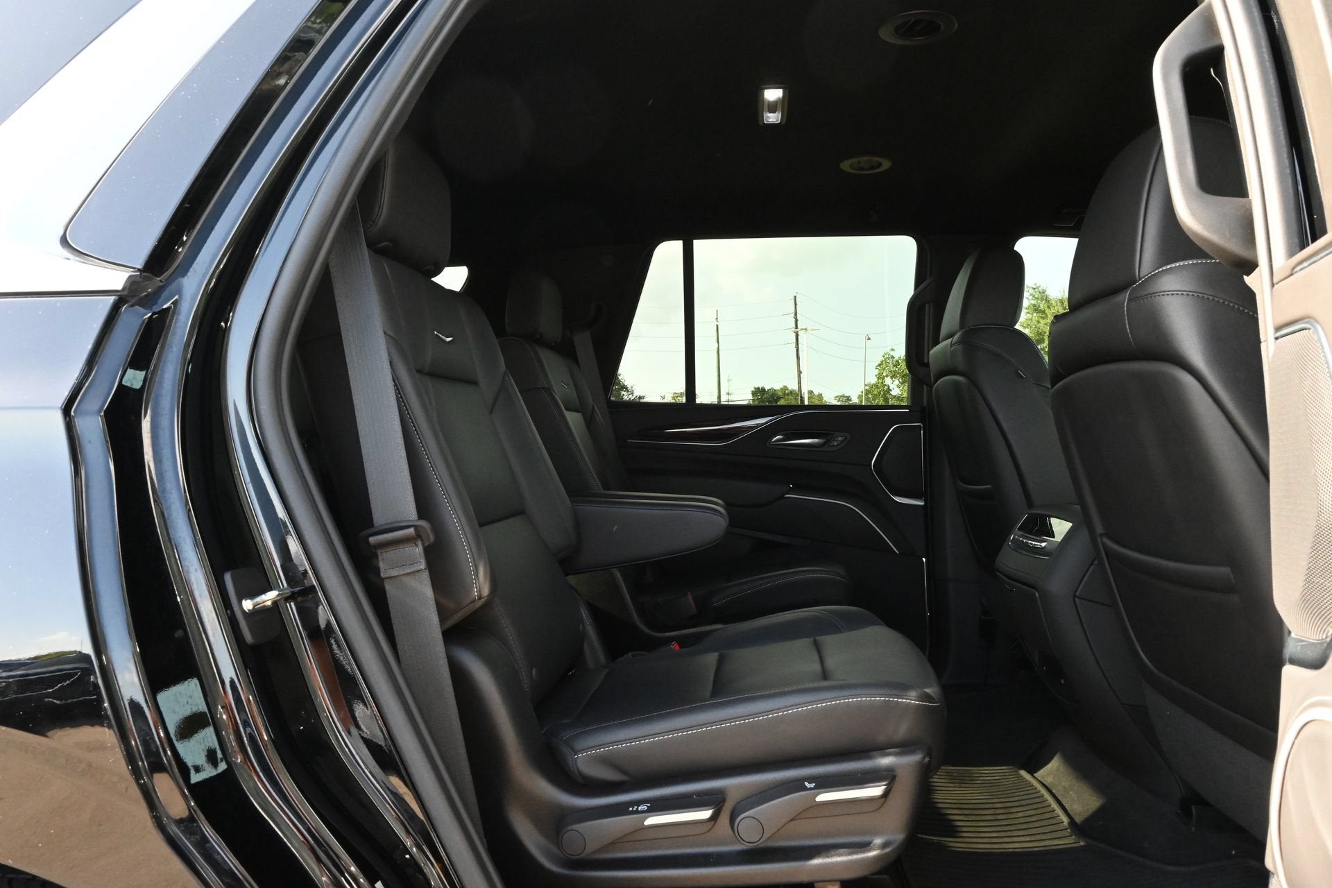 2024 Cadillac Escalade Luxury