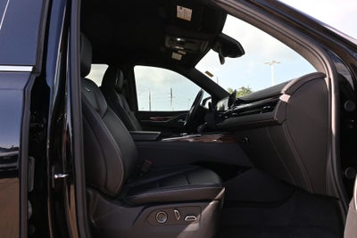 2024 Cadillac Escalade Luxury