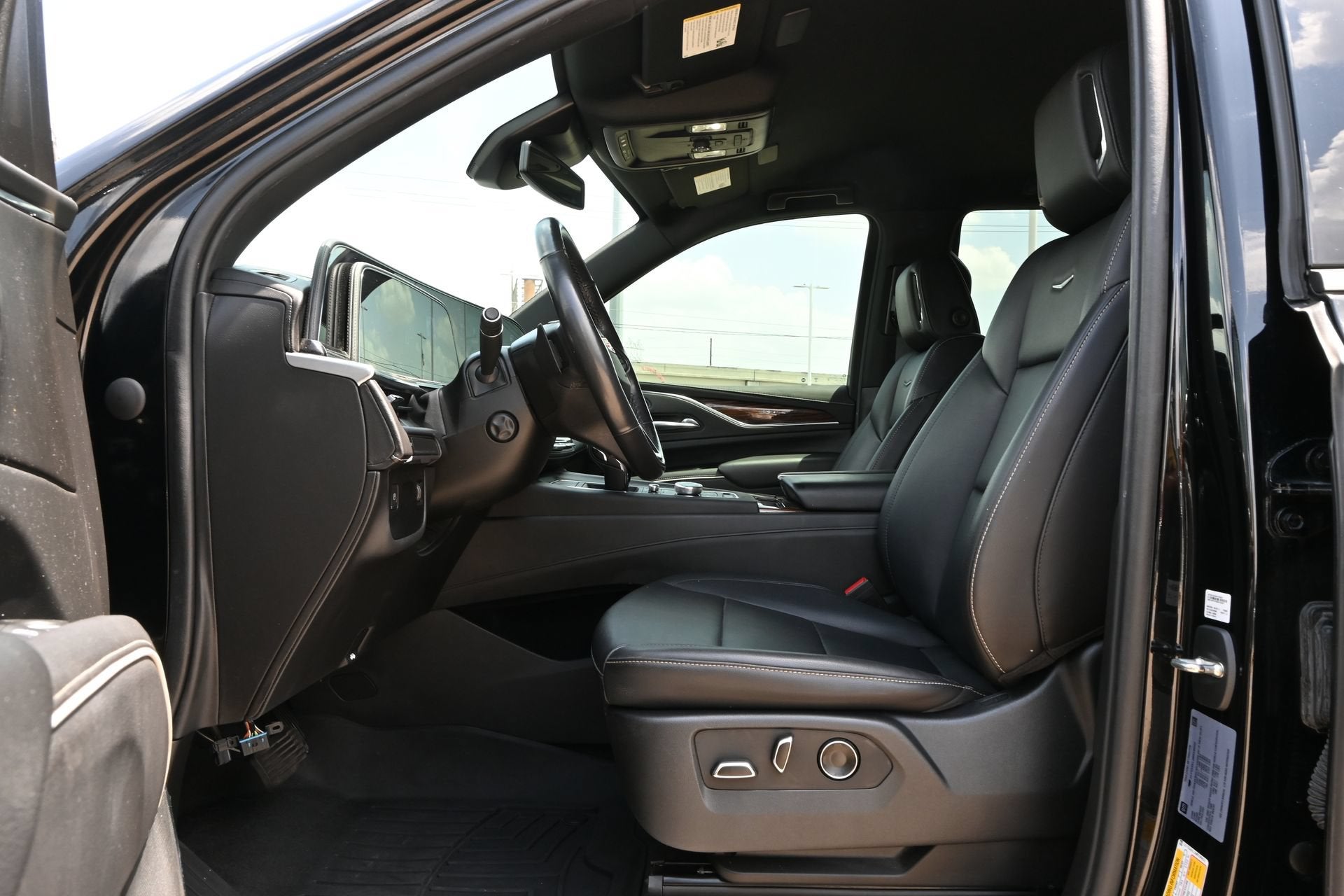 2021 Cadillac Escalade Luxury