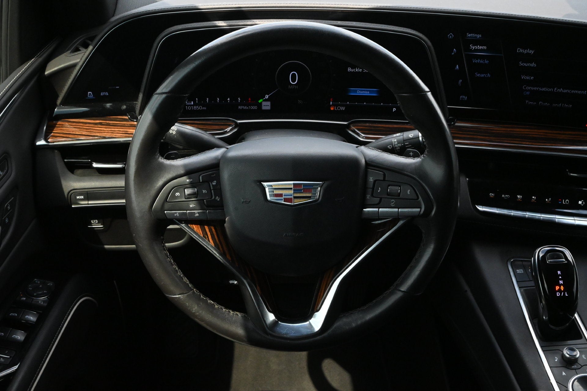 2022 Cadillac Escalade Luxury