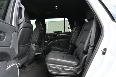 2022 Cadillac Escalade Luxury