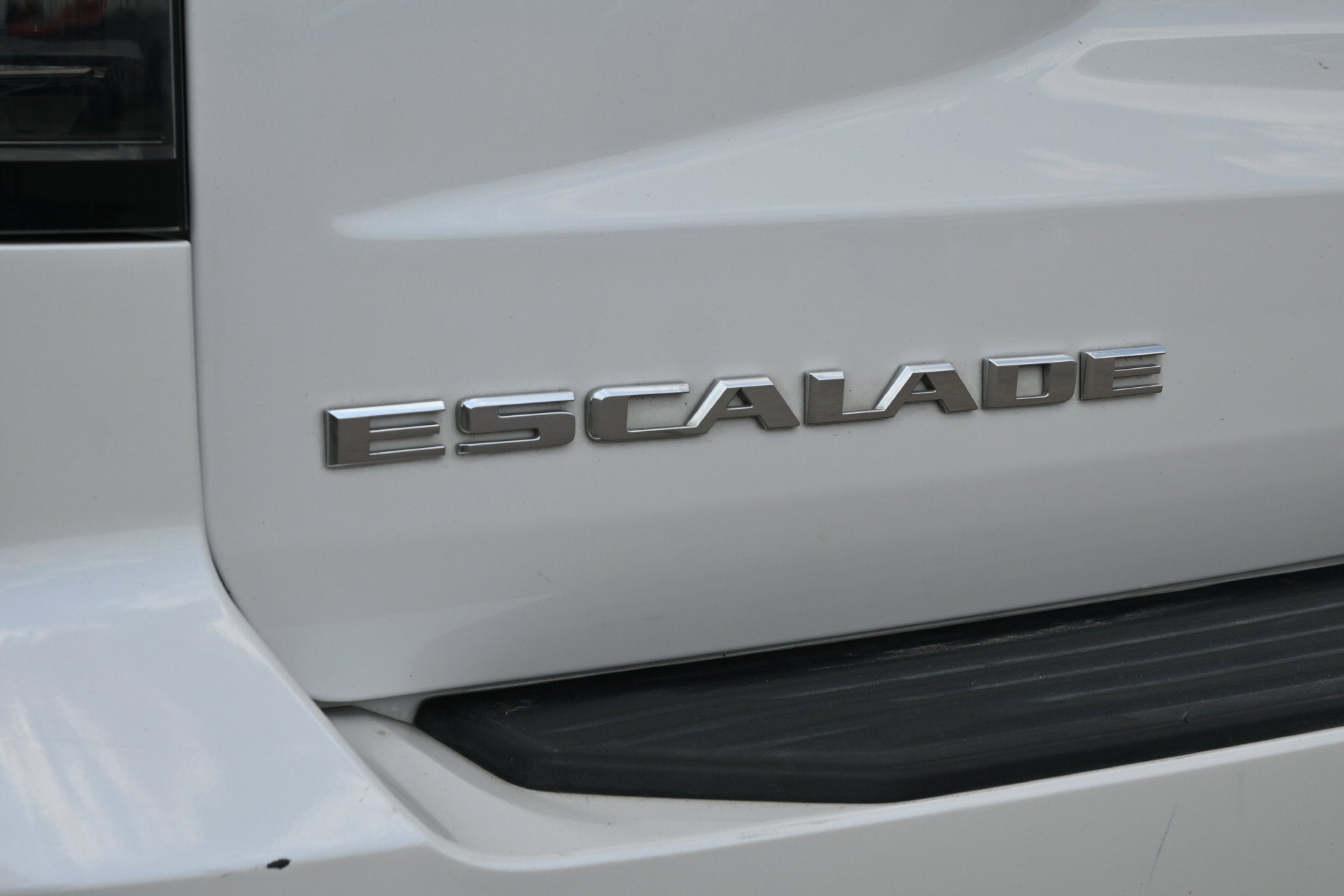 2022 Cadillac Escalade Luxury