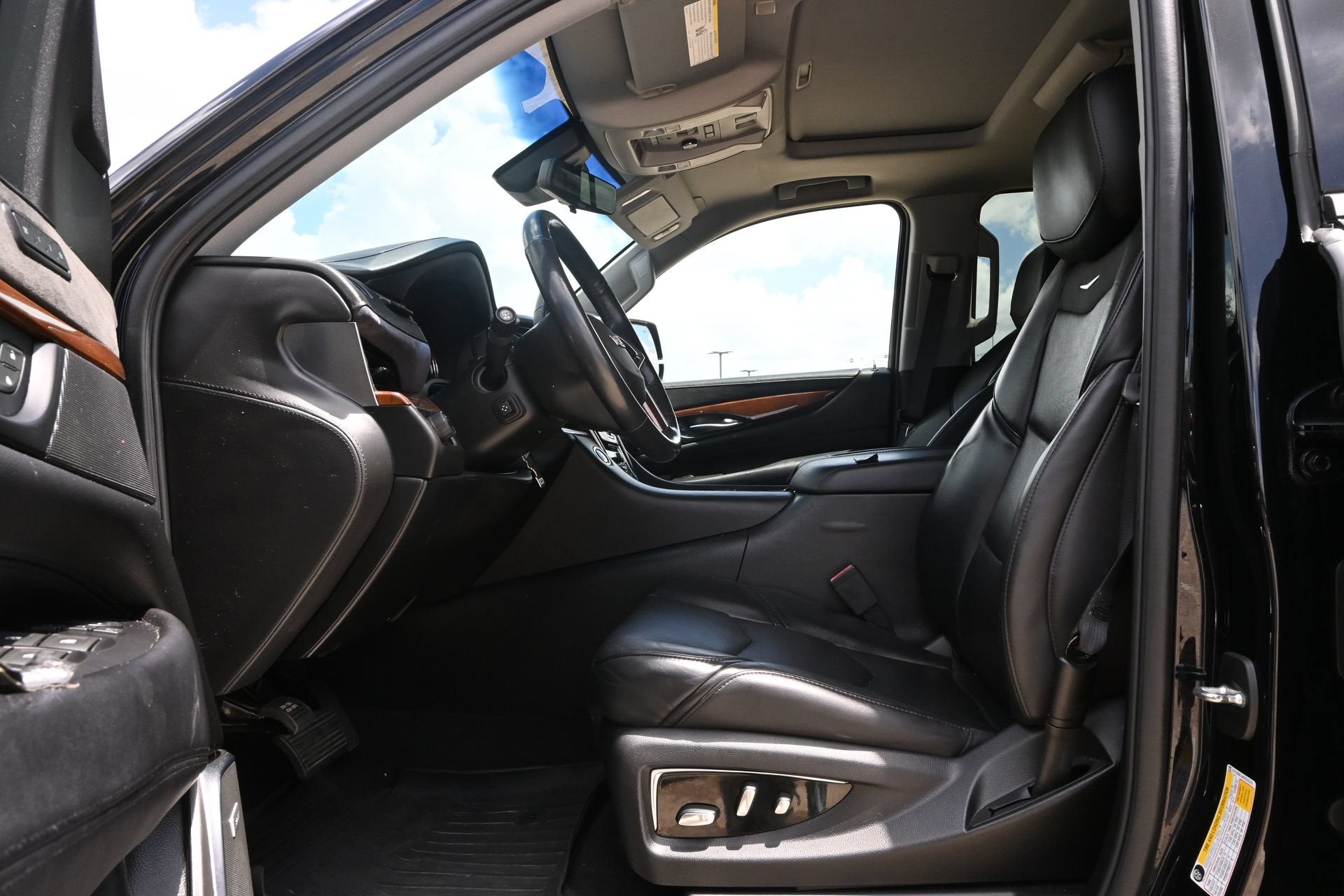 2019 Cadillac Escalade Luxury