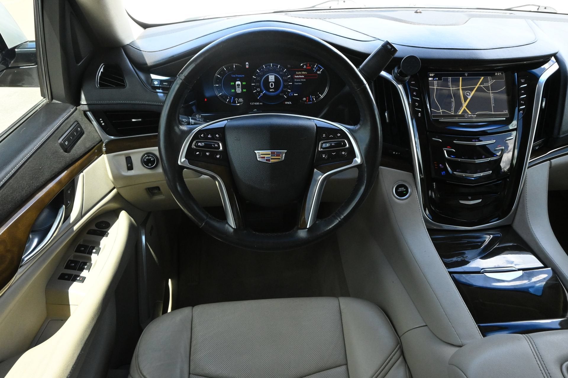 2018 Cadillac Escalade Premium Luxury