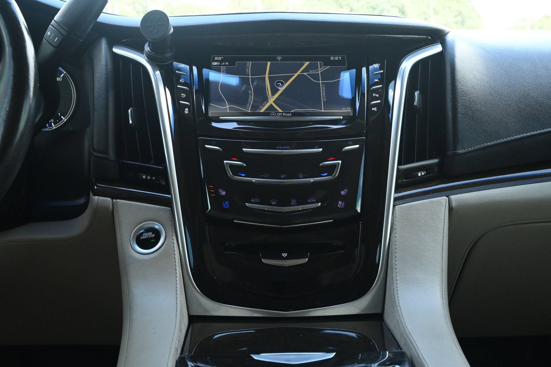 2018 Cadillac Escalade Premium Luxury