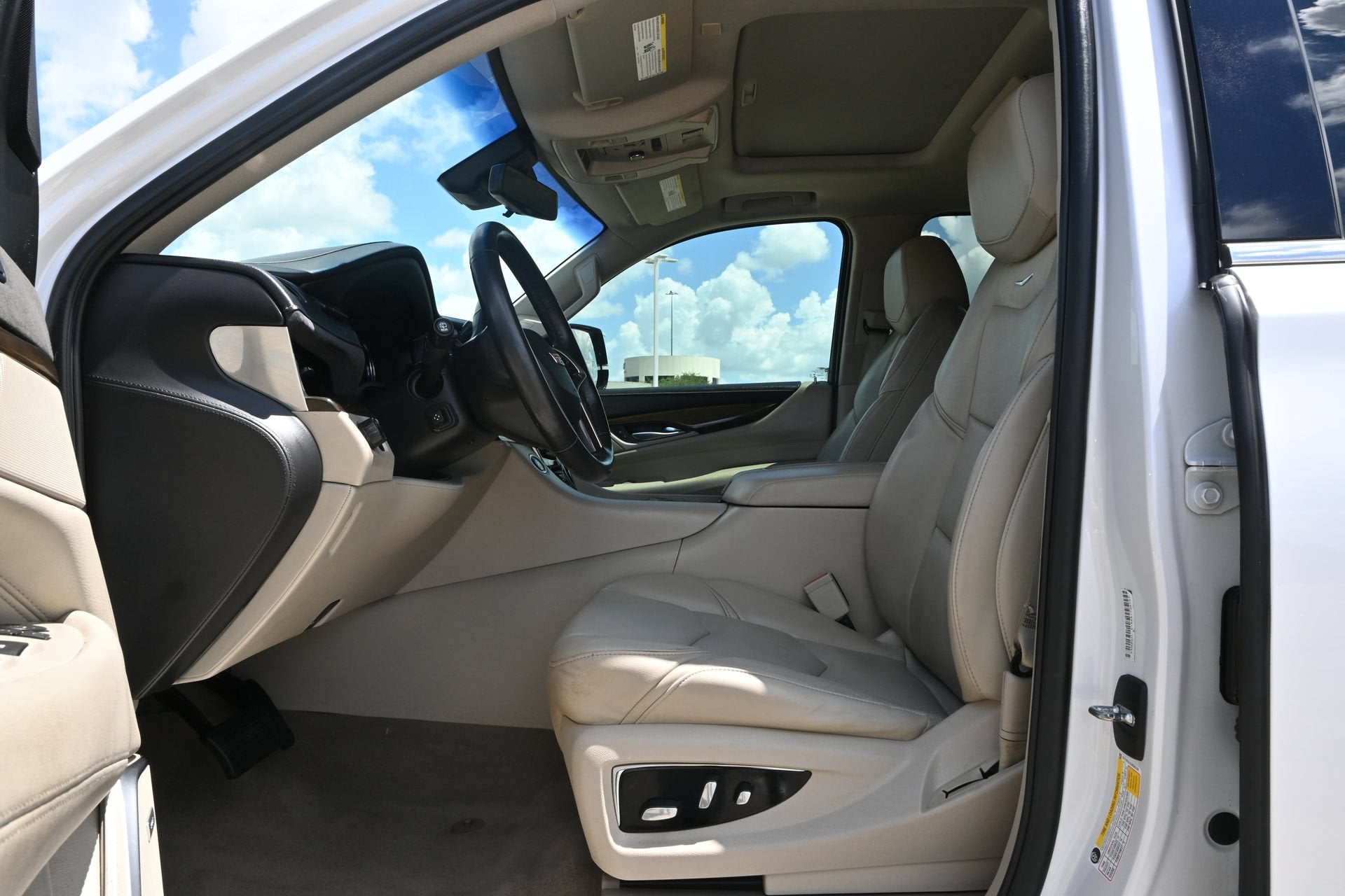 2018 Cadillac Escalade Premium Luxury