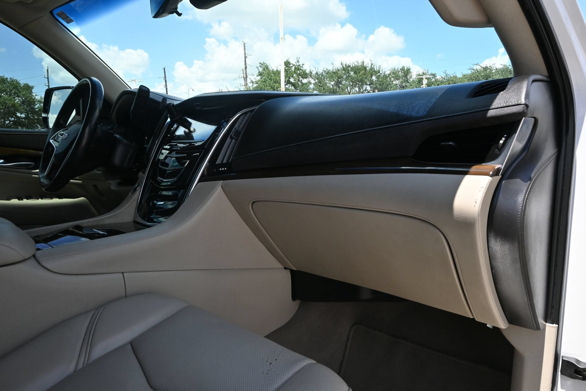 2018 Cadillac Escalade Premium Luxury