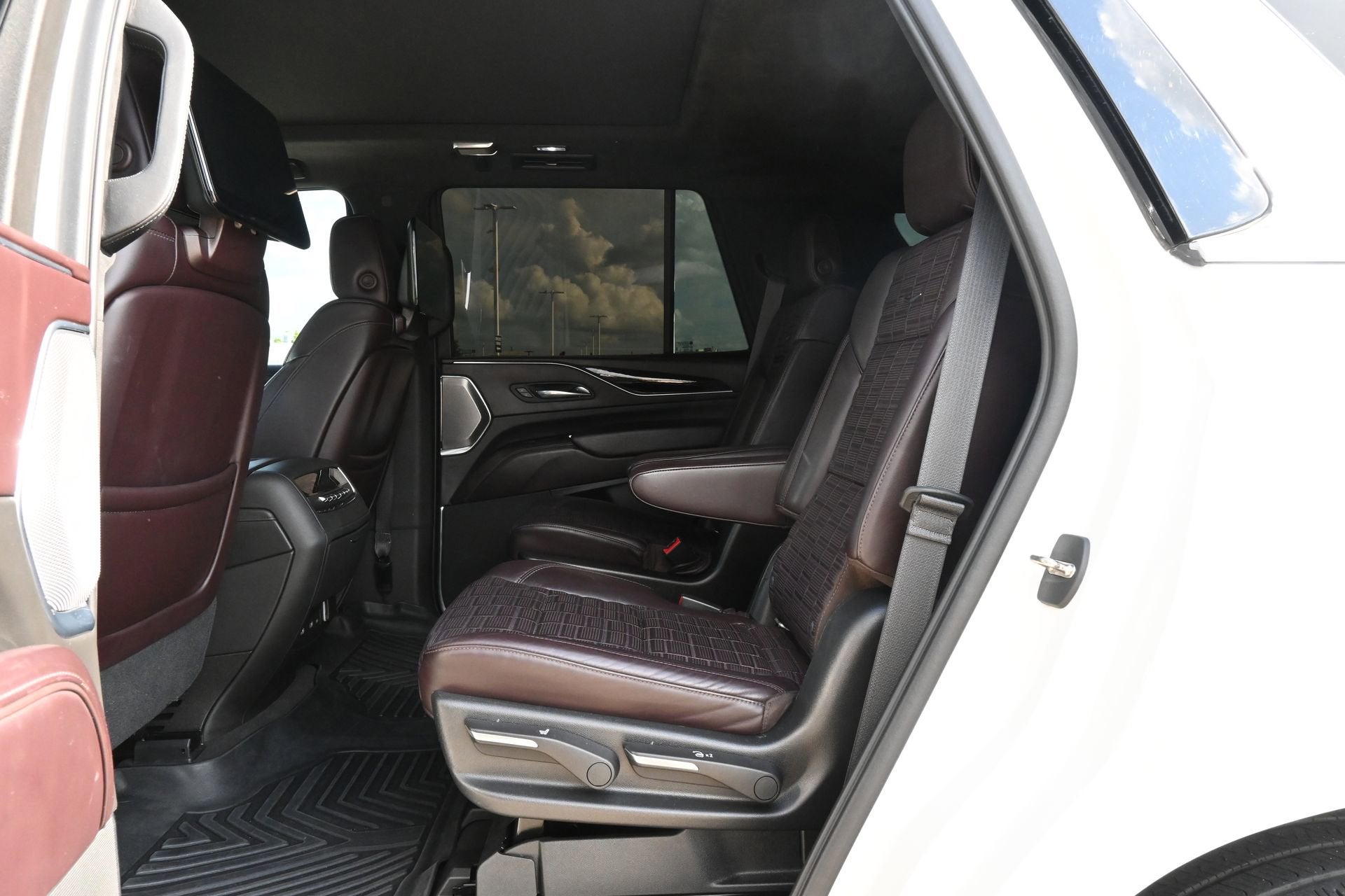 2021 Cadillac Escalade Premium Luxury Platinum