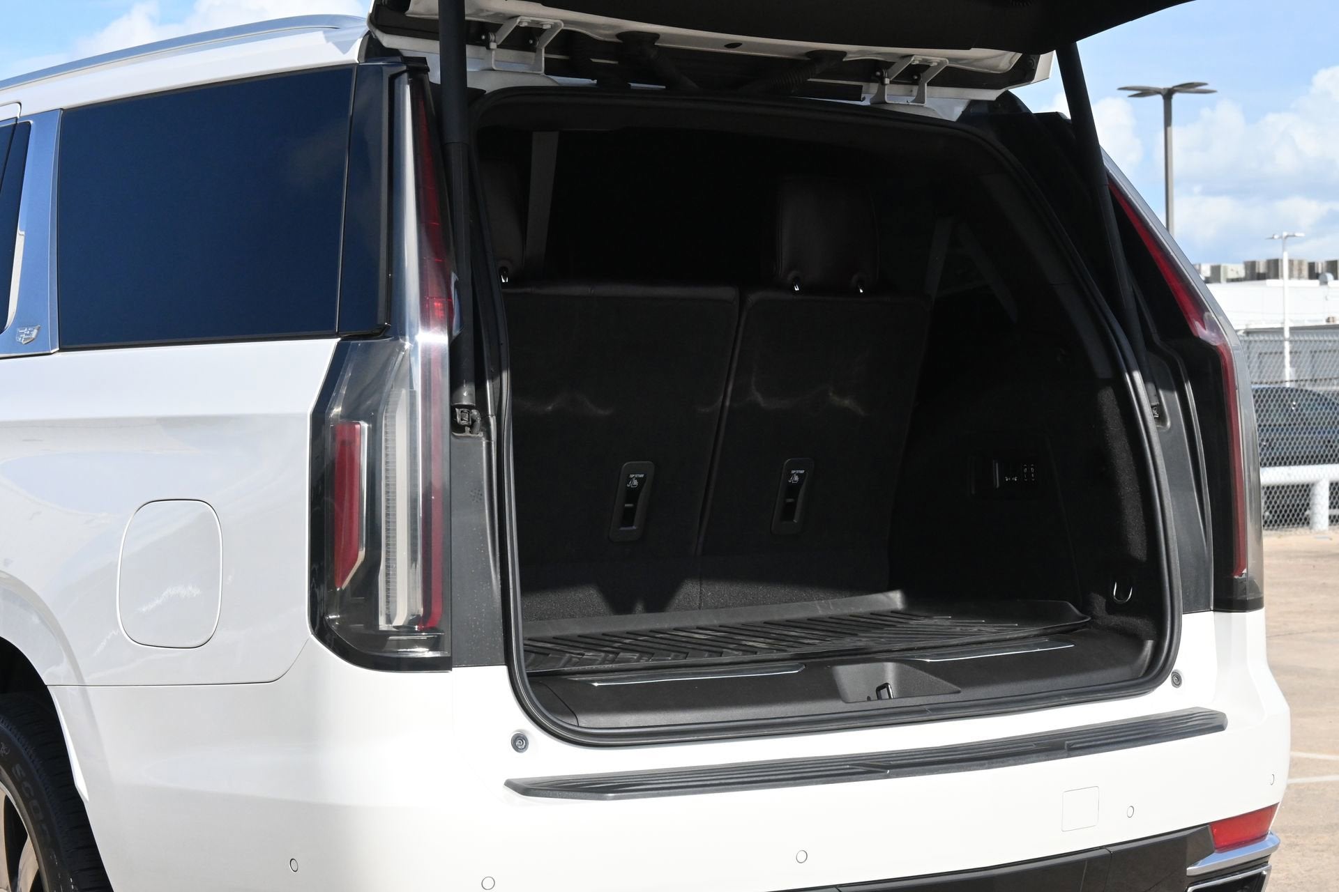 2021 Cadillac Escalade Premium Luxury Platinum